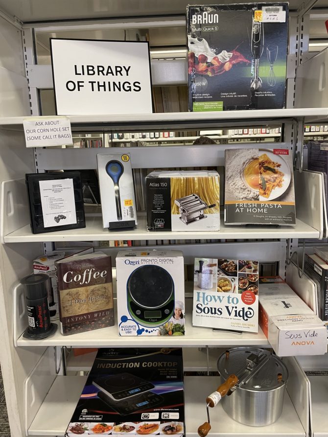 Bartlesville Public Library on X: BPL's Library of Things has Holiday Cake  Pans! 🎄 Bake something new, fun & creative this season with a wide  selection of more than 60 cake pans.